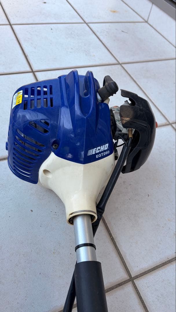 ECHO　エコー　エンジン刈払機　草刈機　EGT260