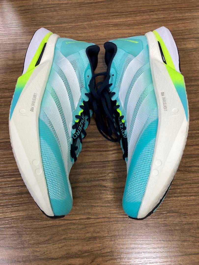 アディゼロボストン13