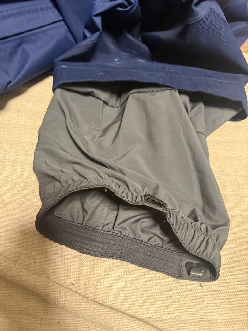 パタゴニア　スノーショットパンツSサイズ