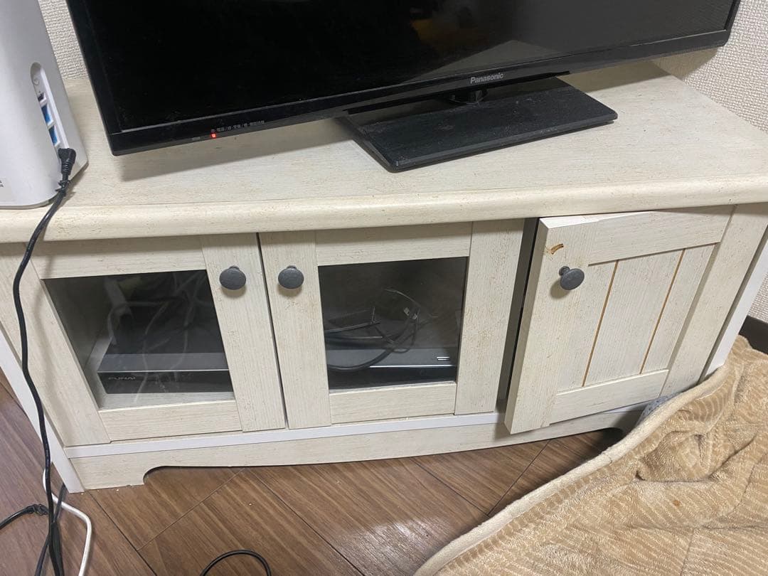 パナソニック液晶32型TV 、ブルーレイディスクレコーダー　テレビ台