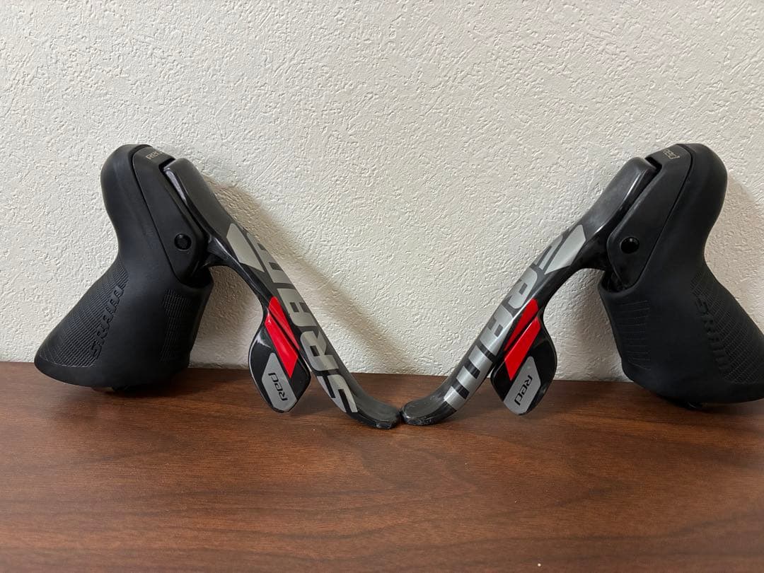 SRAM RED シフター・レバー ブラック/シルバー/レッド