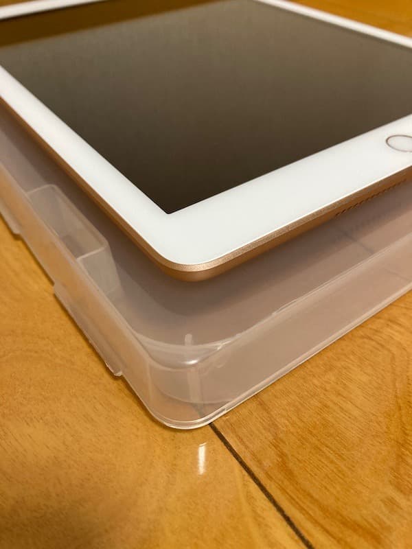 Apple iPad 第6世代 32GB wifiモデル ゴールド