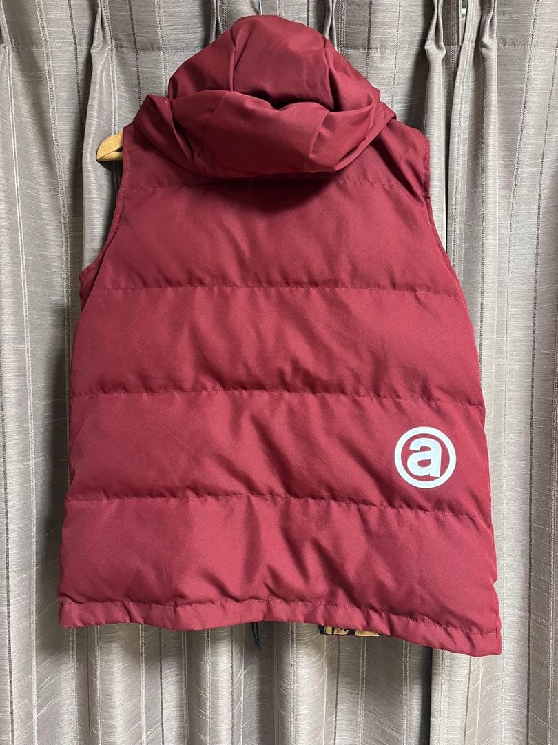 ダウンジャケット　エイプ