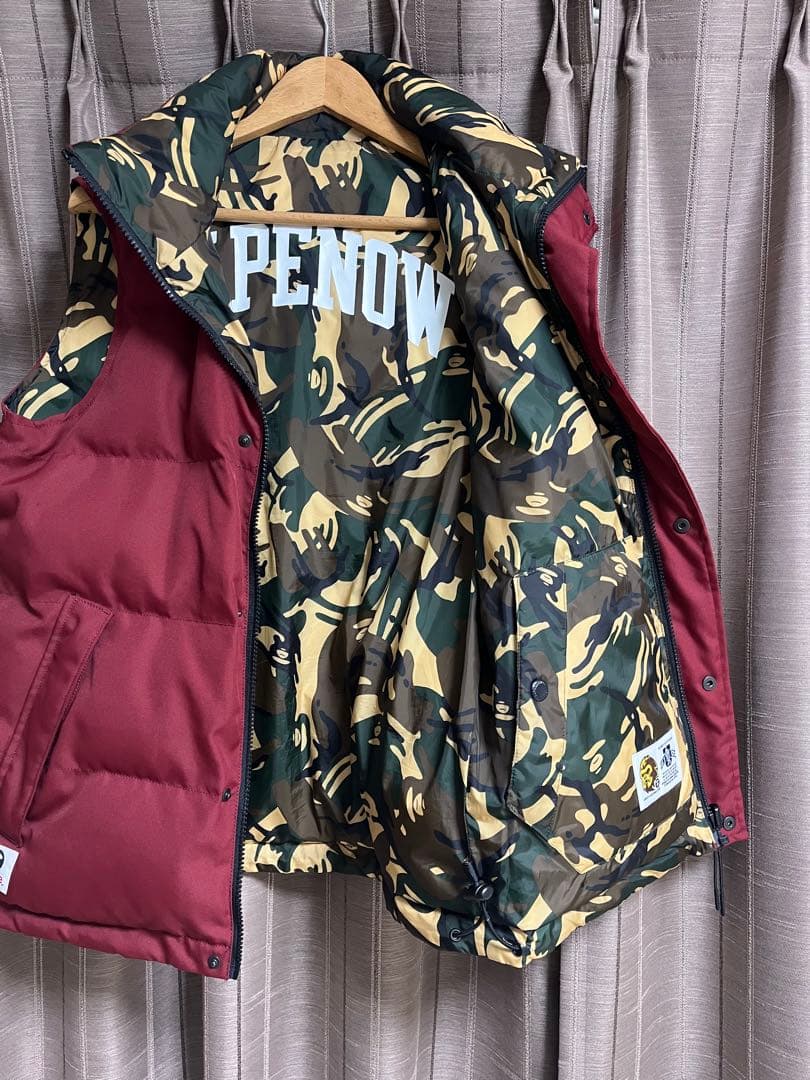 ダウンジャケット　エイプ