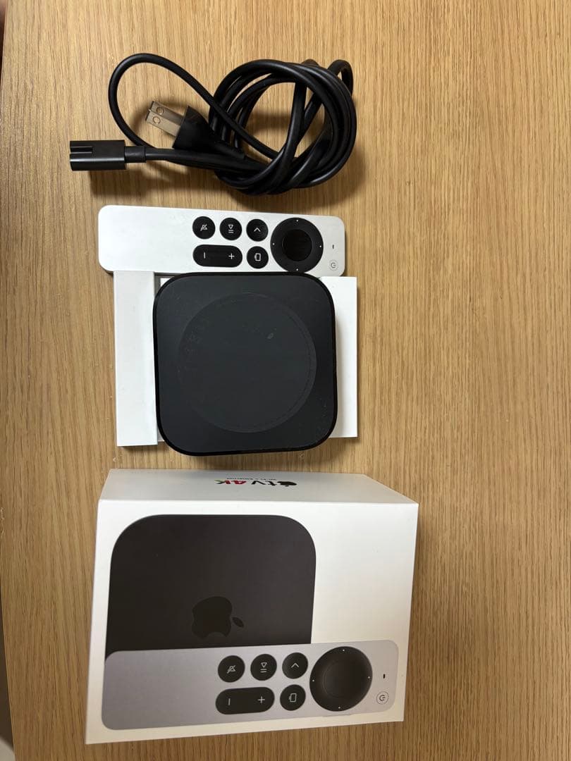 Apple TV 4K 128GB リモコン付き