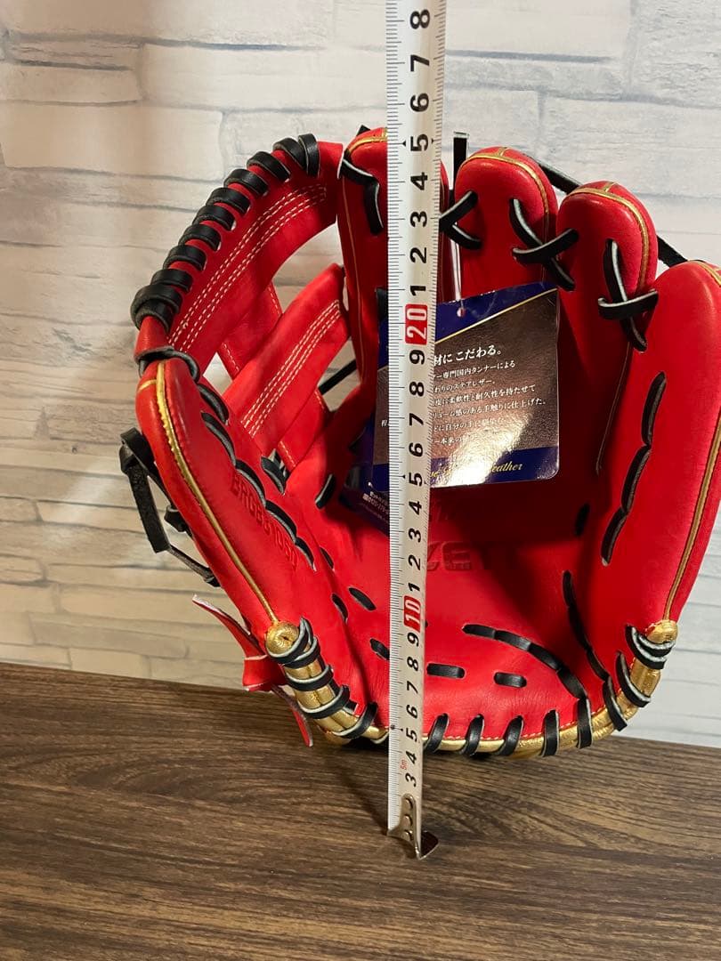 ゼット　軟式グローブ　ネオステイタス　大人サイズ　新品　展示品　未使用品　レッド