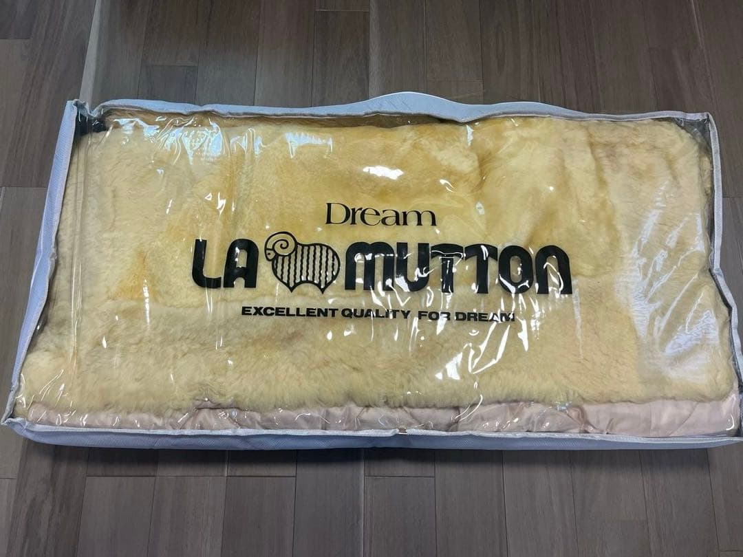 新品、未使用ウールのシーツ