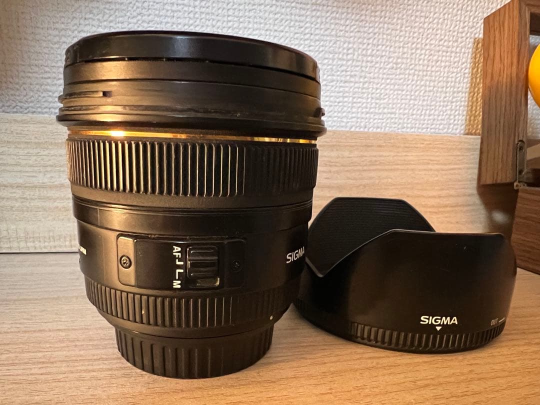 SIGMA 50mm F1.4 キャノン　EF 単焦点レンズ