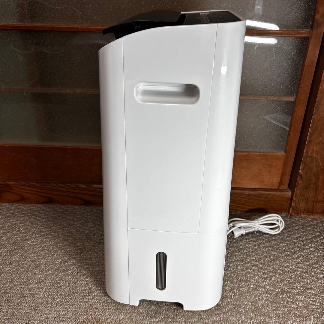 【超美品】SHARP 除湿機 CV-F120-W