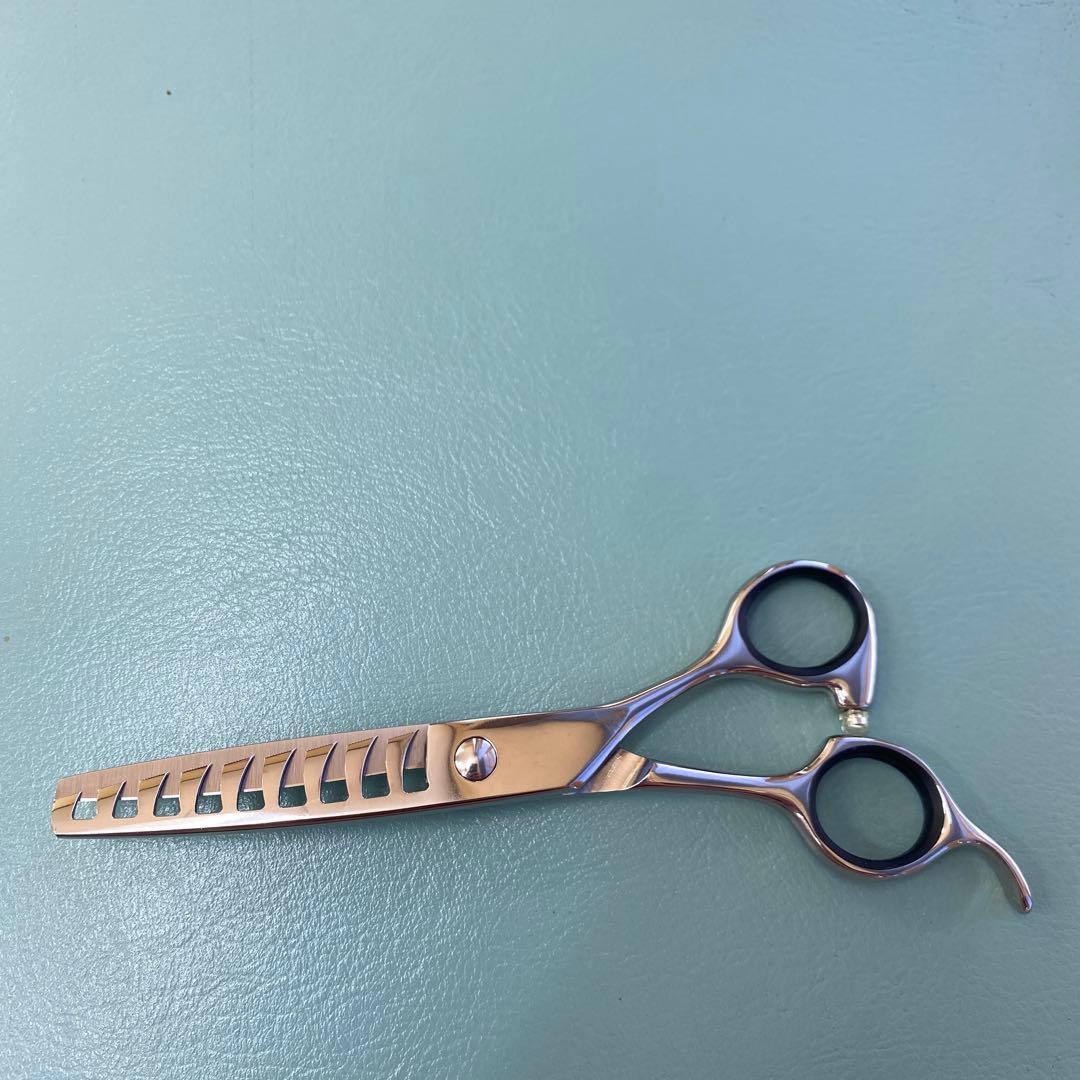 ６インチシザー ８０％　 新品未使用　さくさくまろやかに切れる！