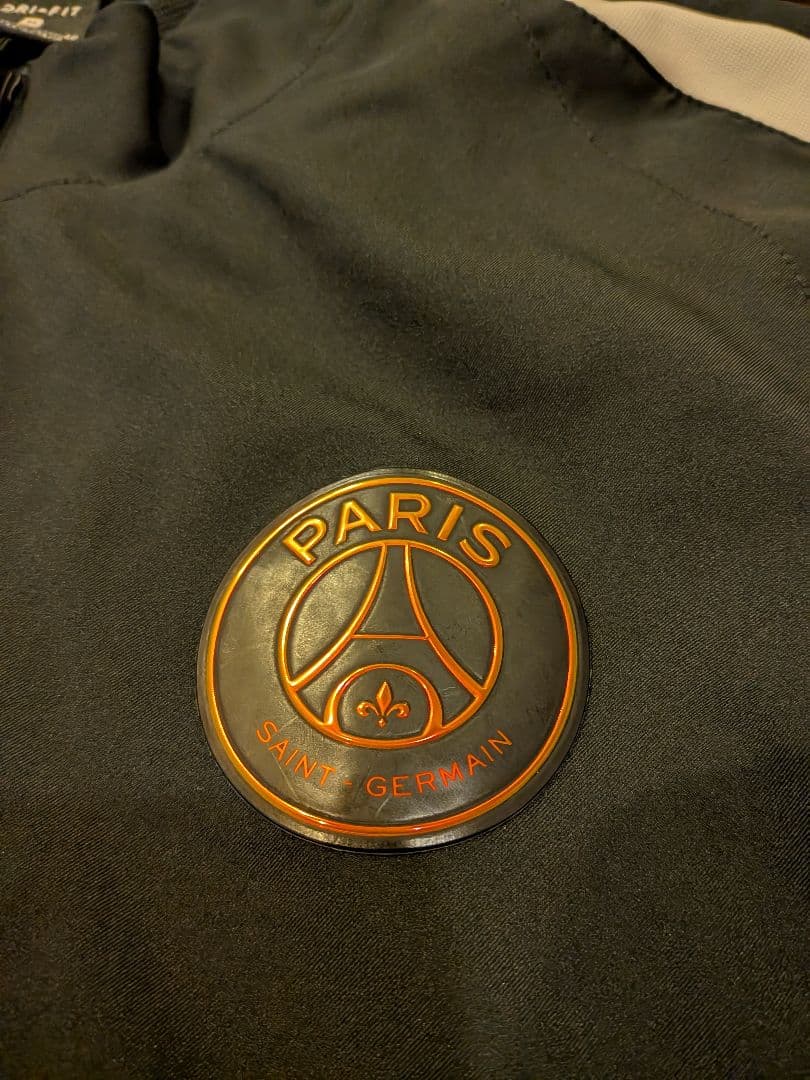 Nike Paris Saint-Germain ウーブンスーツジャージセット