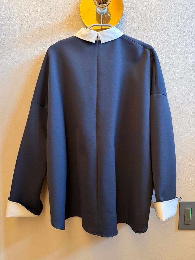 LE PHIL ルフィル スキューバーダンボールブラウス　ネイビー