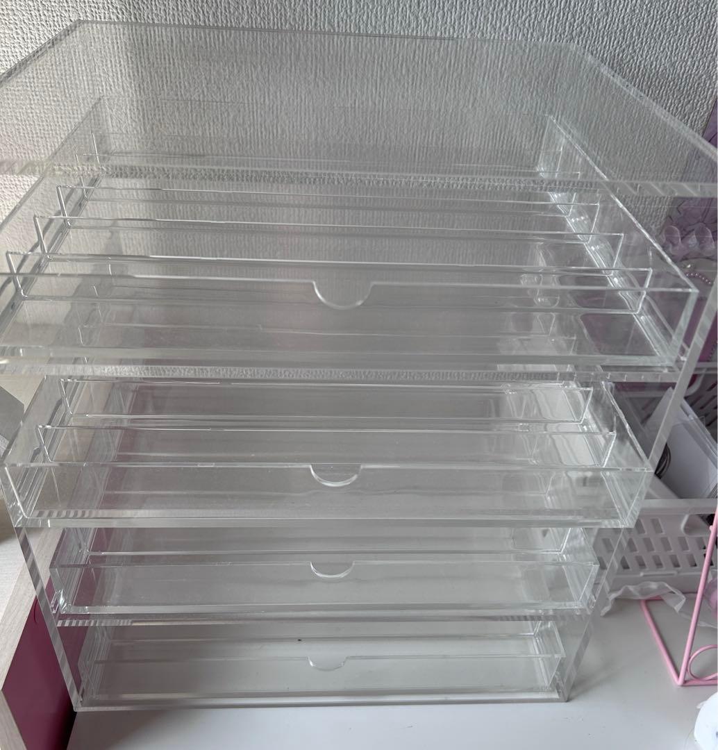 実際の写真あり。ビューティーイニット コスメ収納