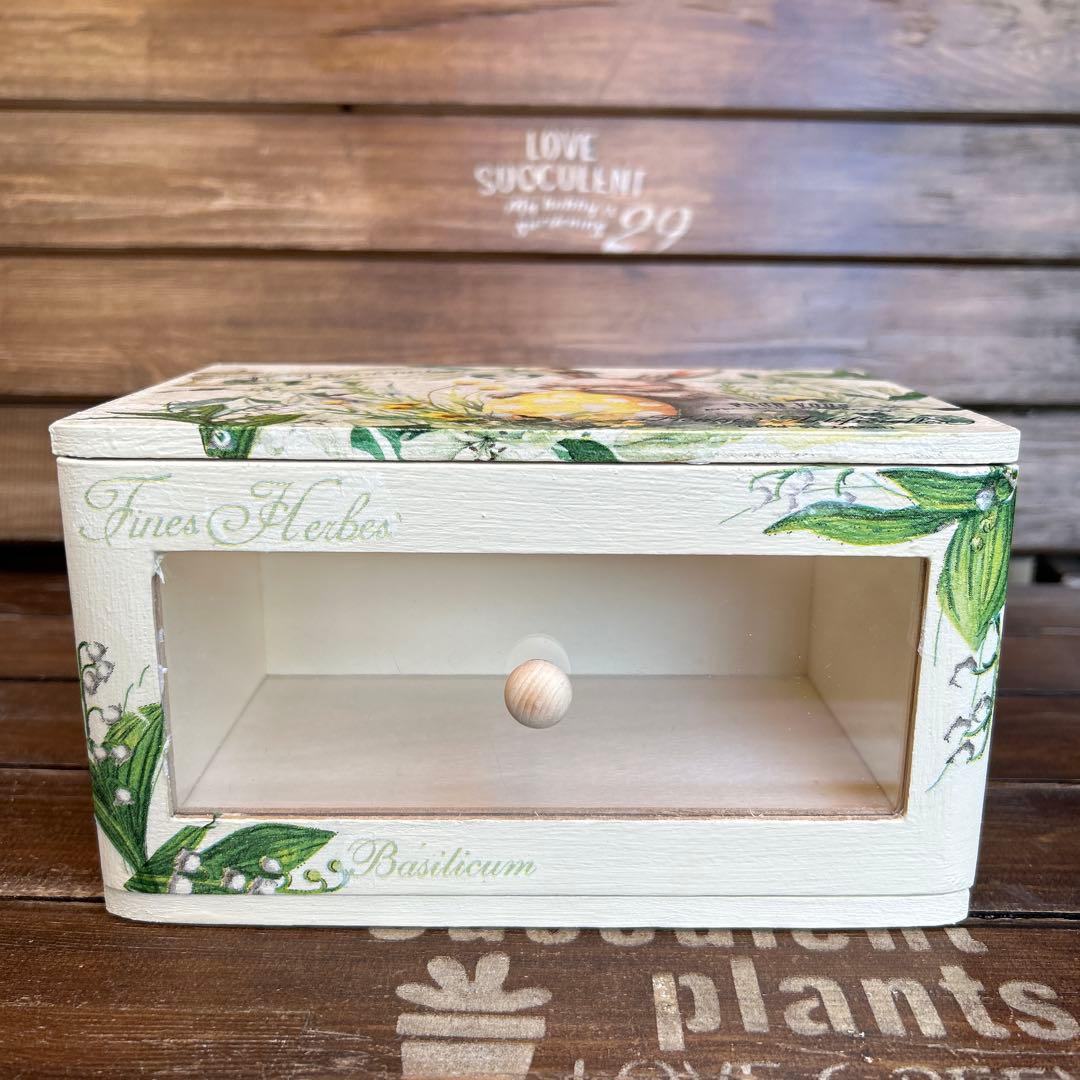 売切れリメイク 木製引き出しボックス グリーンと白い花 黄色いたまごのうさぎさん