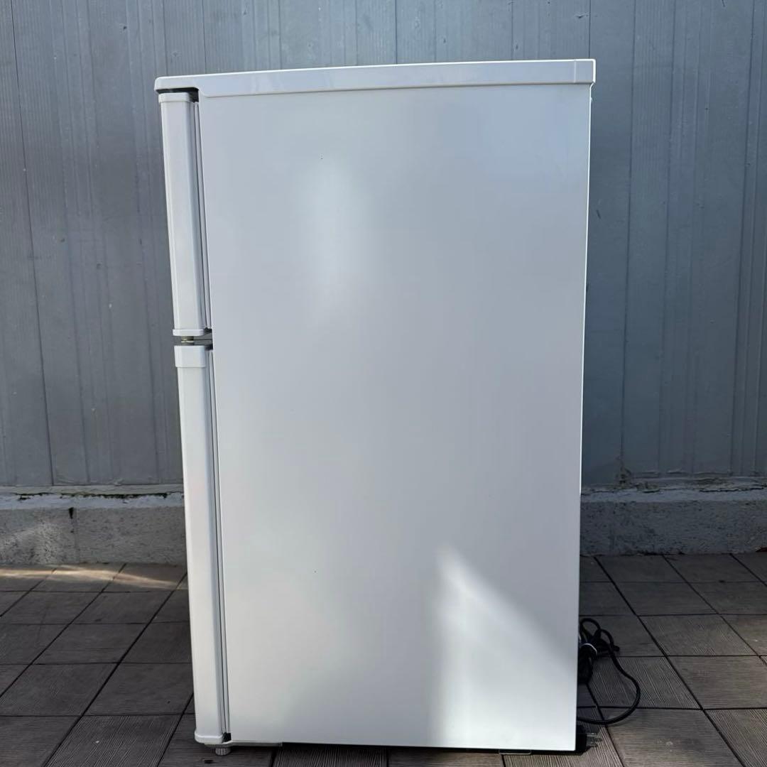 美品 アイリスオーヤマ 2021年製 冷蔵庫 90L コンパクト 小型 静音