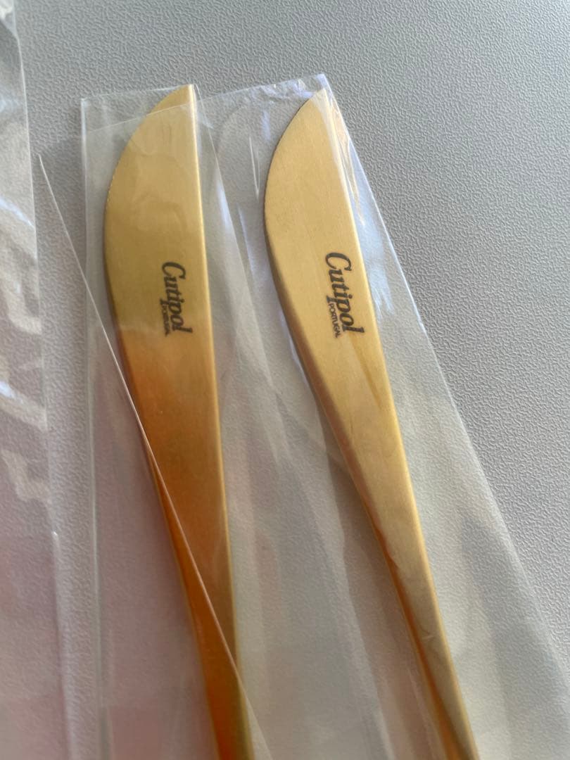 新品CutipolカトラリーMOON MATTE GOLD 各2本セット