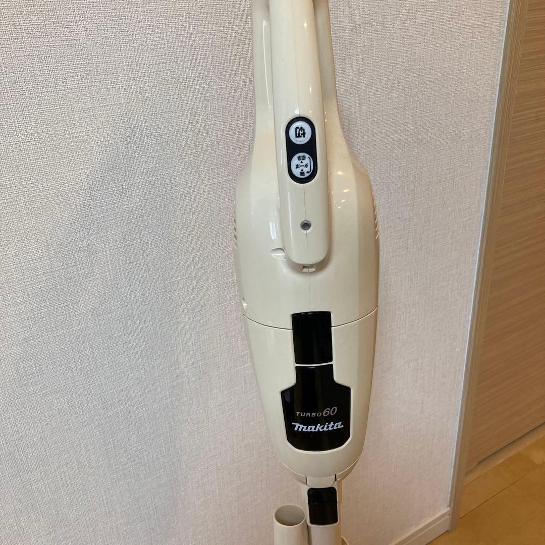 Makita Tune60 コードレス掃除機 ホワイト