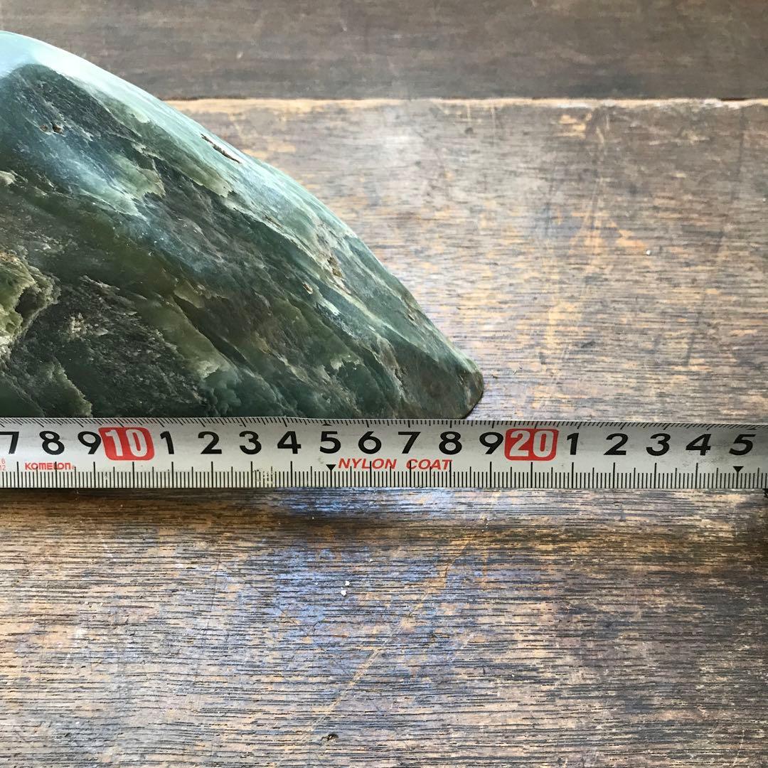ひすい 翡翠 濃緑 天然石 原石 1.7kg 大ぶり コレクション 鑑賞石