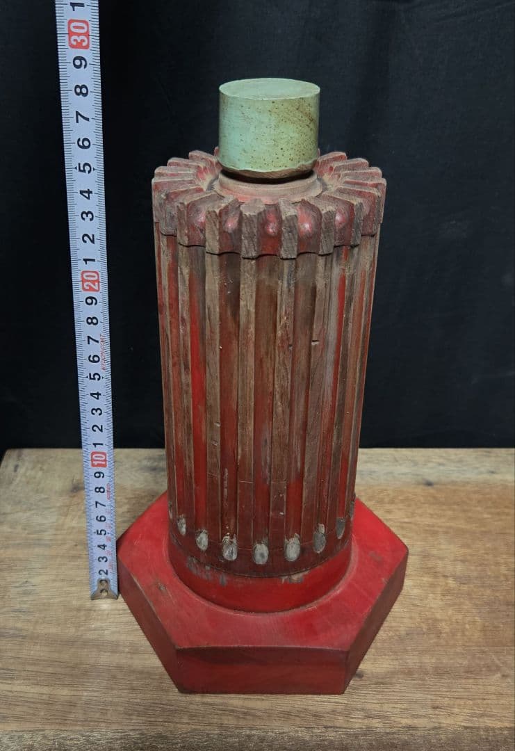 前衛的なオブジェとして古い木製の鋳造木型 製品模型現型ビンテージ アンティーク