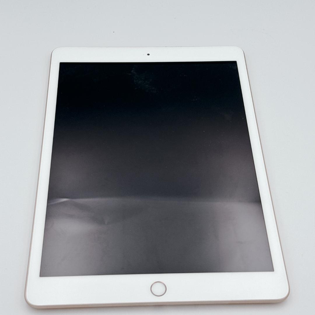 【美品】iPad 第8世代 Apple MYLC2J/A 32GB
