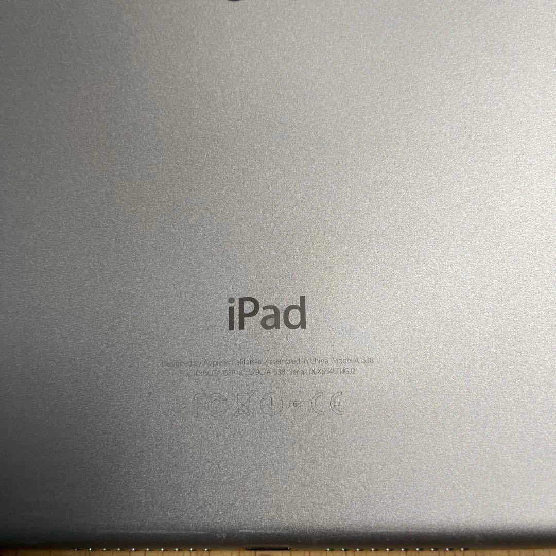 Apple iPad mini 4世代　32GB