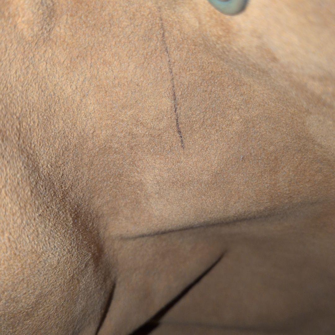 ルイヴィトン エピ プチノエ 巾着 ブラウン