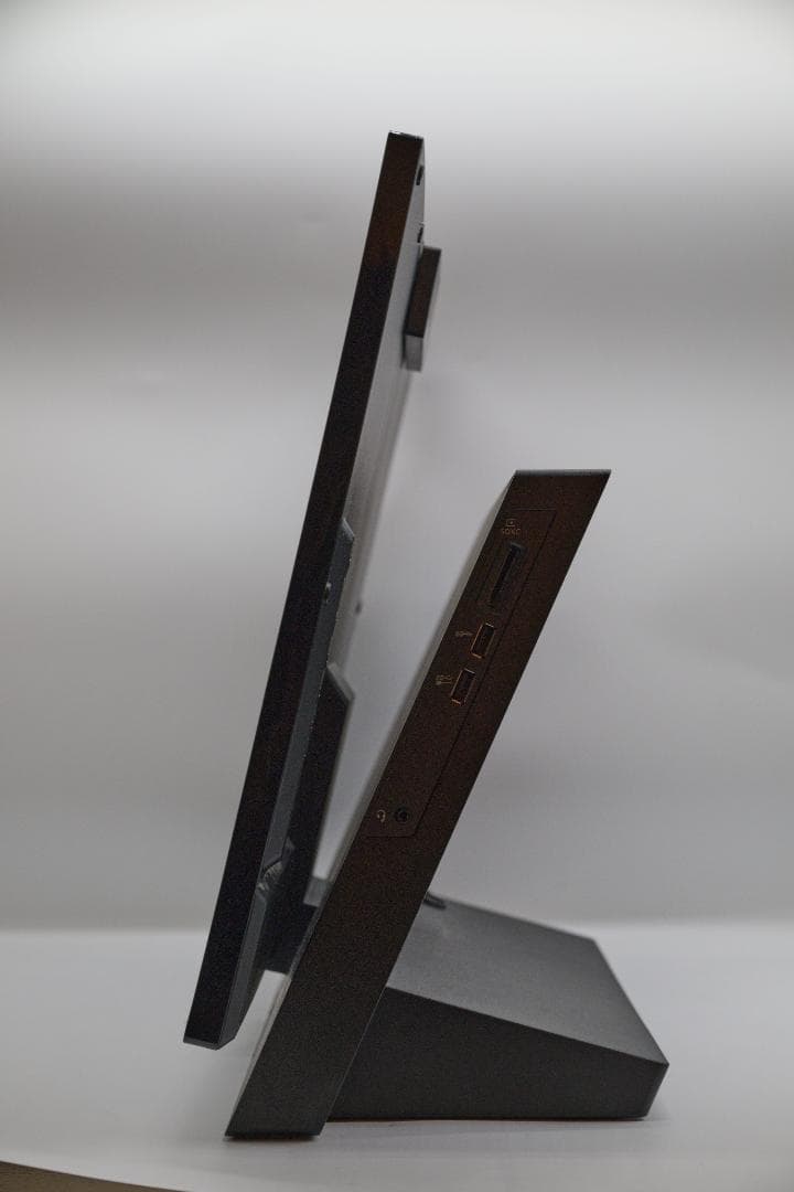 すぐに使用できる! モニター一体型PC Windows11 NEC