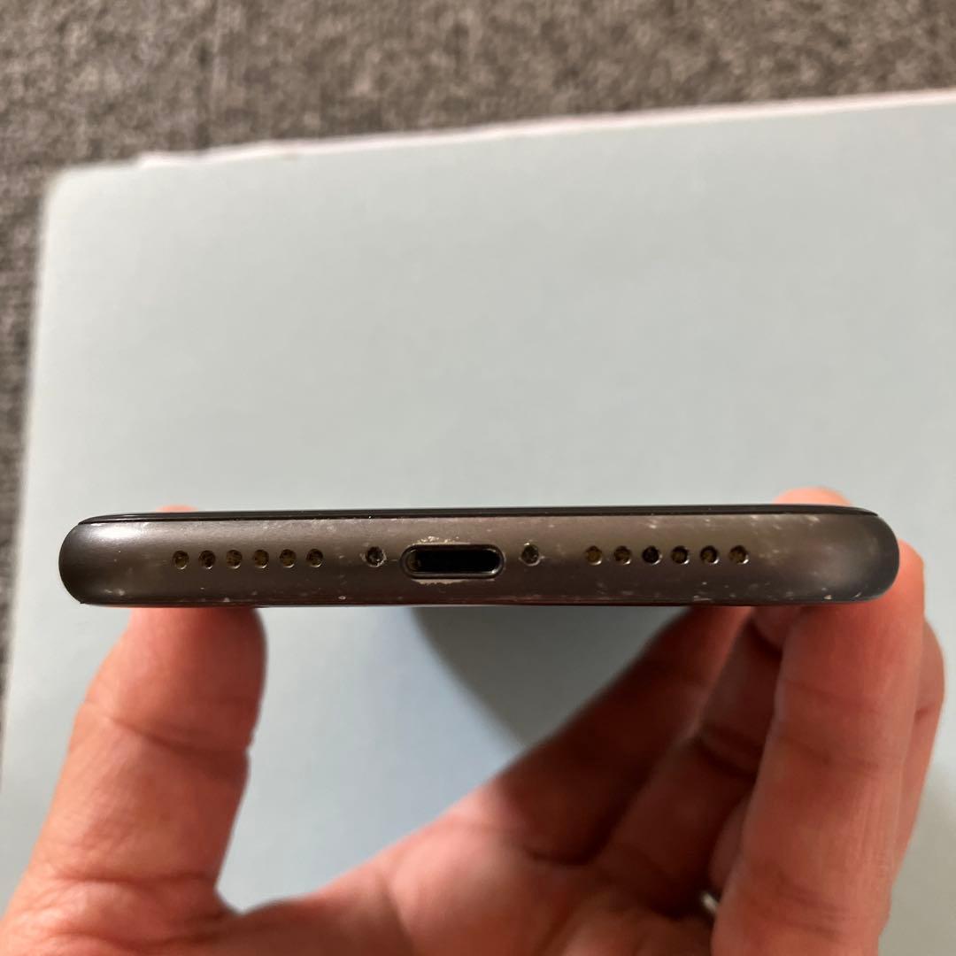 動作確認済み iPhone 11 64G ブラック