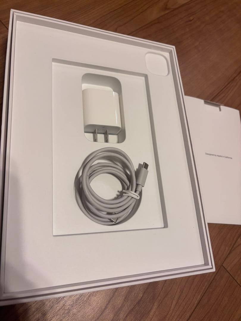 極美品 iPad Pro 11インチ 第二世代 本体 箱付き