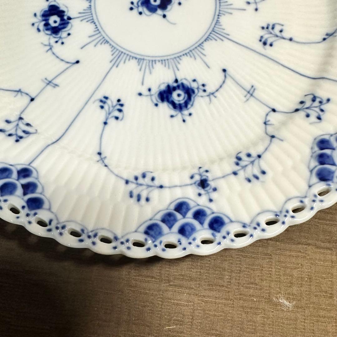 ロイヤルコペンハーゲン ブルーフルーテッド プレート フルレース 25cm