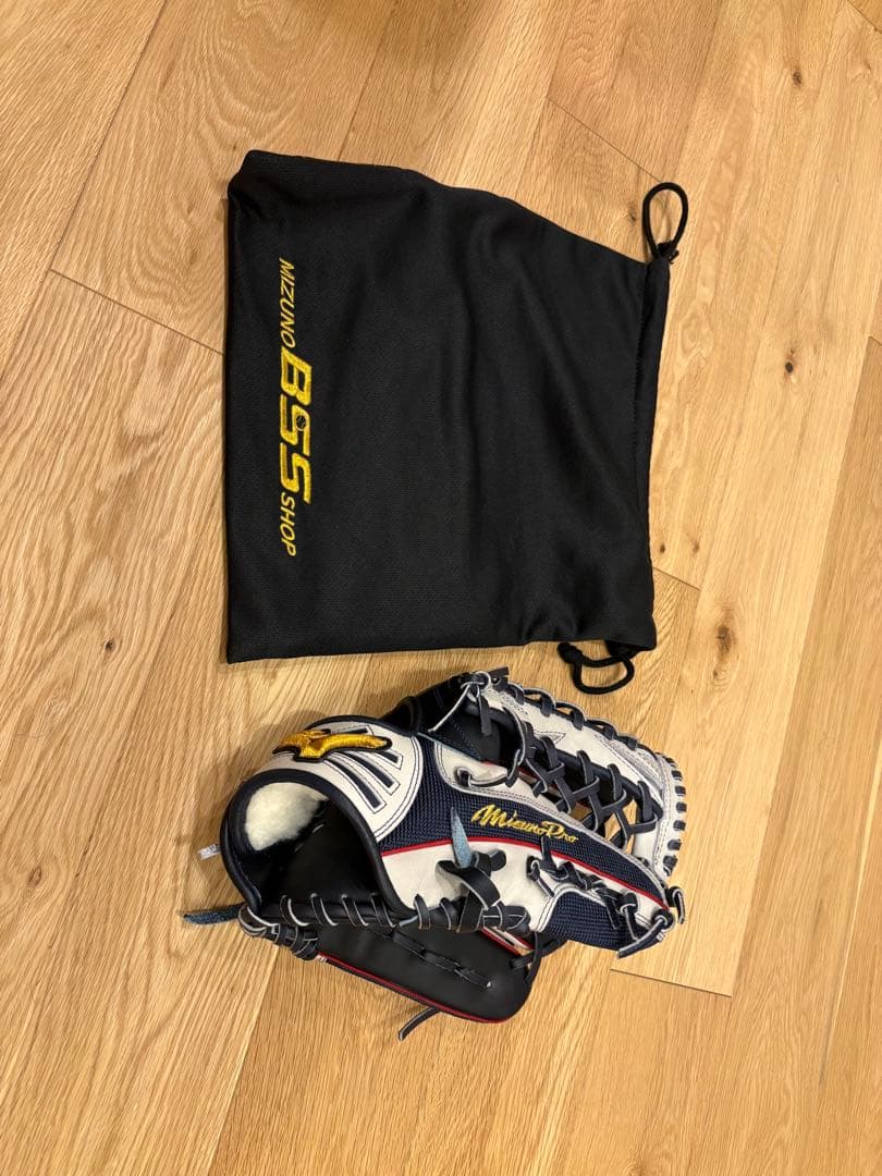 Mizuno 軟式グローブ（近藤モデル）　右投げ　外野用