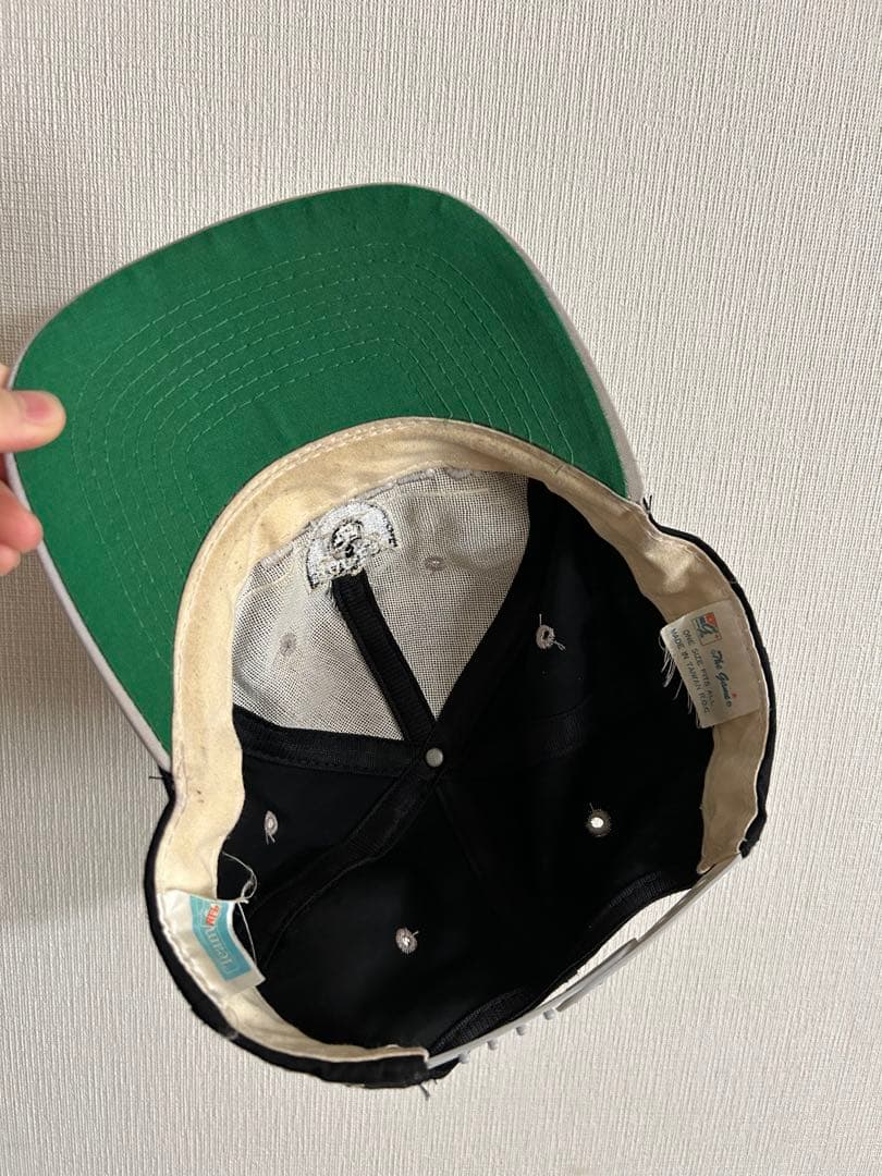 RAIDERS レイダース 90s スナップバックキャップ 黒/グレー ハルキ