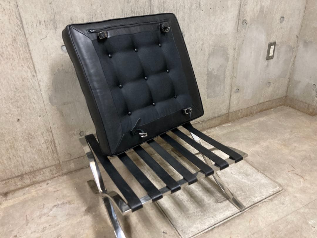 定価80万？Knoll バルセロナ スツール チェア オットマン 黒