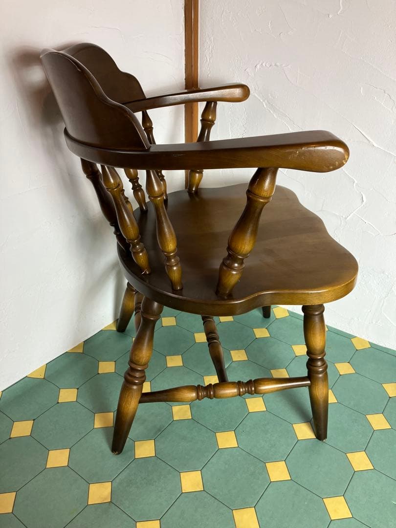 飛騨産業　キツツキ　ダイニングチェア　アームチェア　イス　椅子　チェア　①