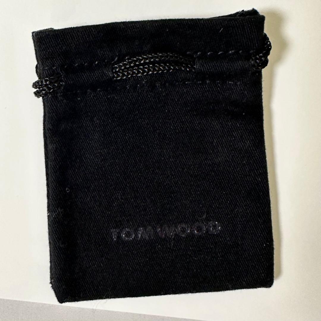 TOMWOOD ゴールドピアス　ICE HOOPS