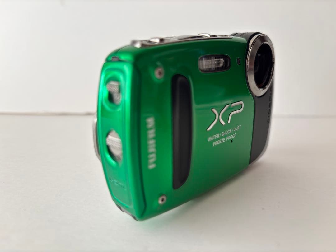 防水デジタルカメラ　FINEPIX XP50