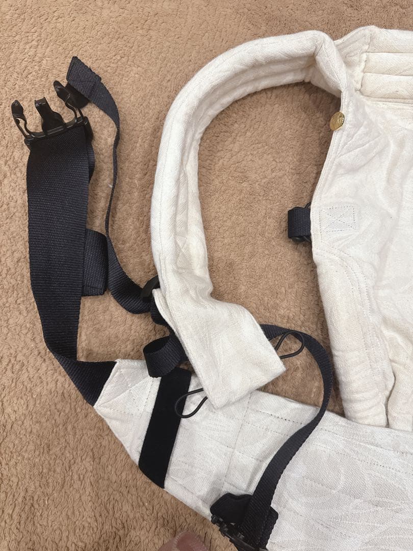 【本日限定お値下げ】【Artipoppe】アーティポッペ 抱っこ紐