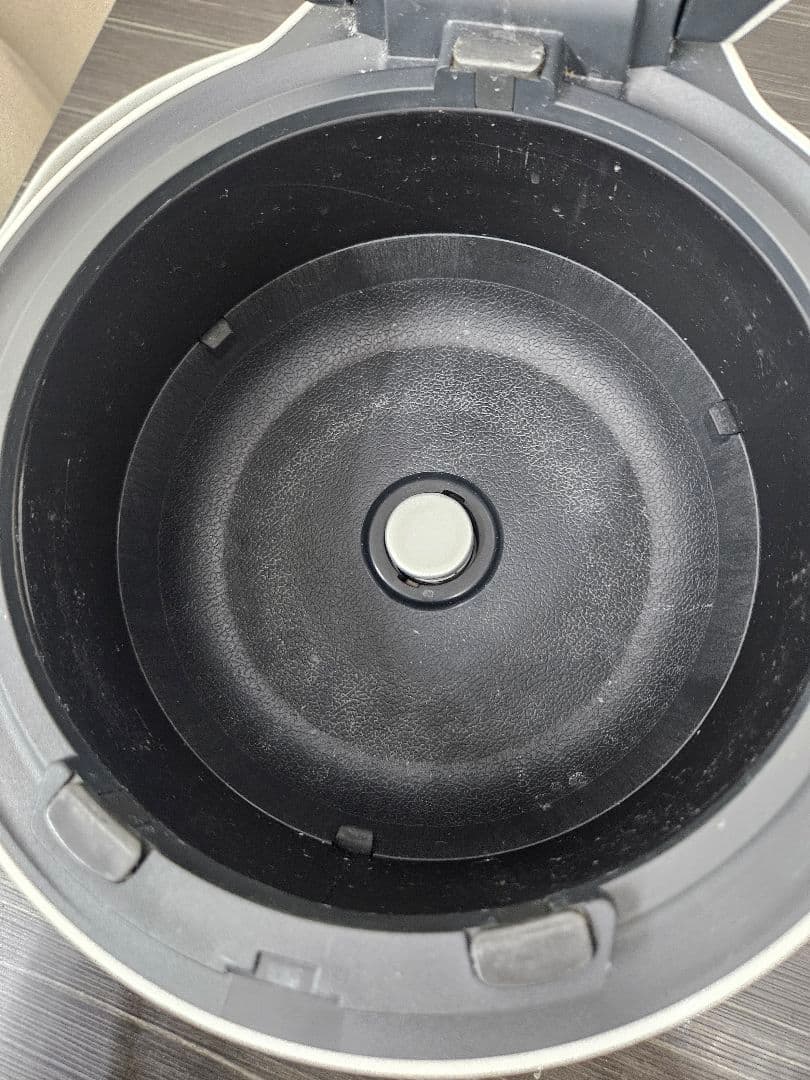 Panasonic パナソニック 圧力IH炊飯器 SR-NB102 2022年製