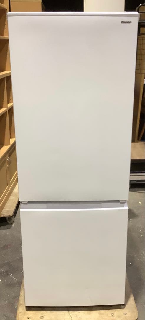 ⭐️2025年製⭐️ シャープ 2ドア冷凍冷蔵庫 SJ-D18P-W 179L★