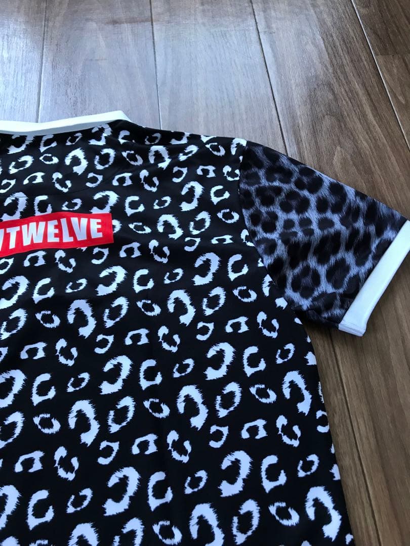 未使用に近い　タグなし　V12 ヴィトゥエルブ 半袖　ポロ　メンズ　サイズL