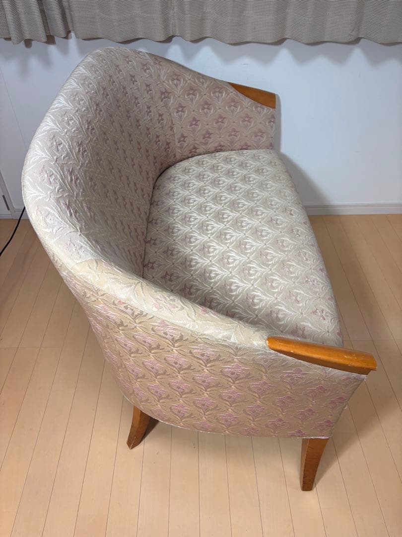 クラシック　花柄　2人掛けソファ