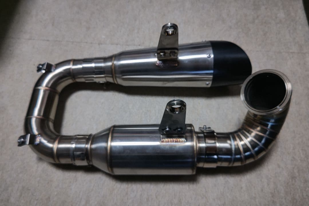 年末お値引き‼️ドゥカティ パニガーレ ストリートファイターV2 マフラー