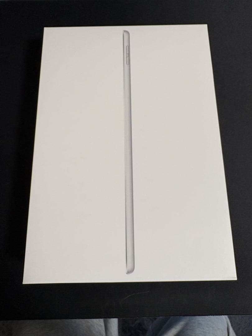 iPad(第9世代)Wi-Fi 64GB 箱 ケース付き　充電器なし