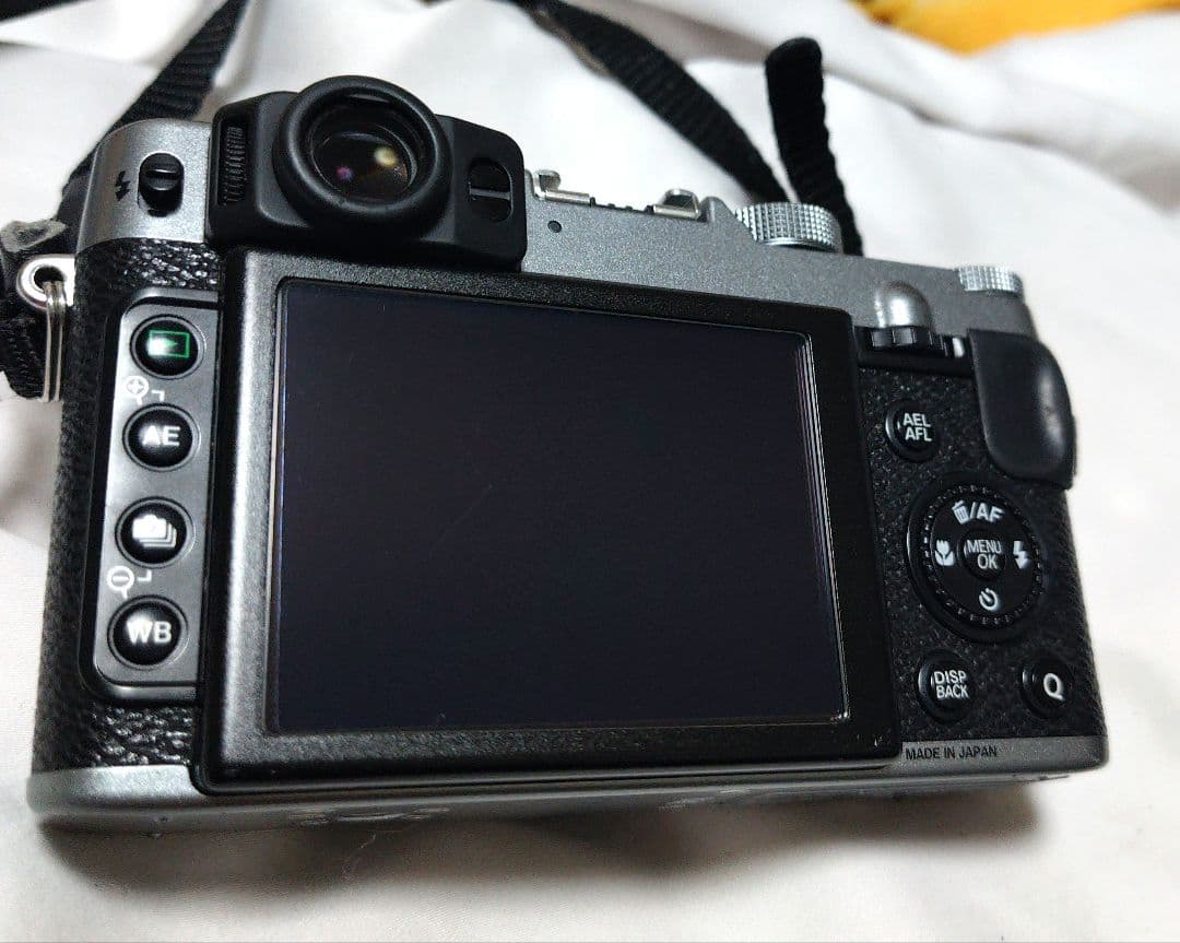 Fujifilm X20 コンパクトデジタルカメラ