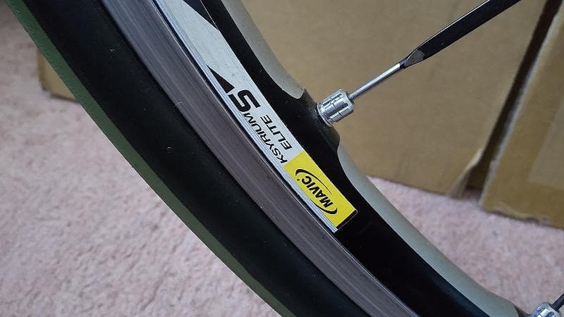 Mavic Ksyrium Elite S ホイールセット SSC タイヤ付き
