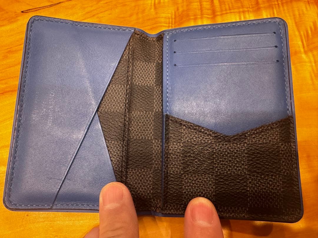 Louis Vuitton ダミエ レザー名刺入れ