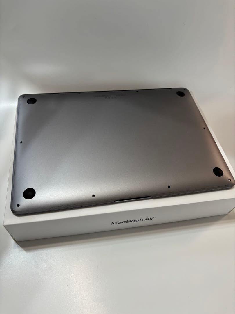 【美品】MacBook Air（M1,2020） 13.3㌅