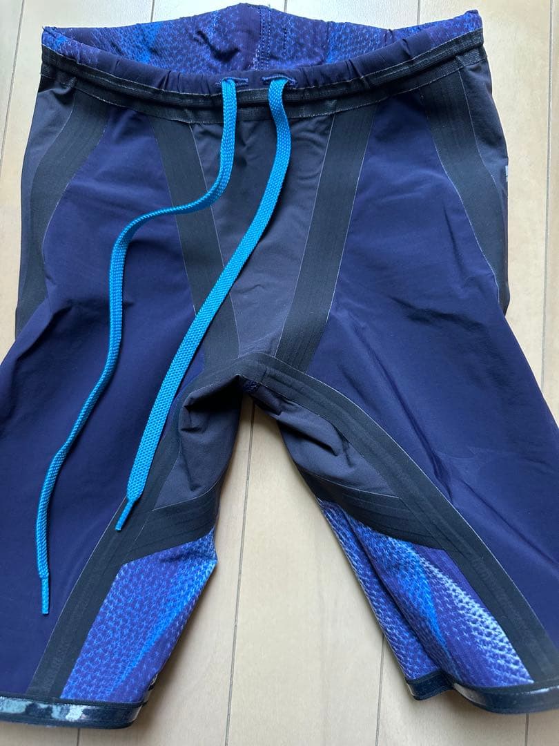 ジュニア140 高速水着　ミズノGX•SONIC V MR FINA承認　撥水有