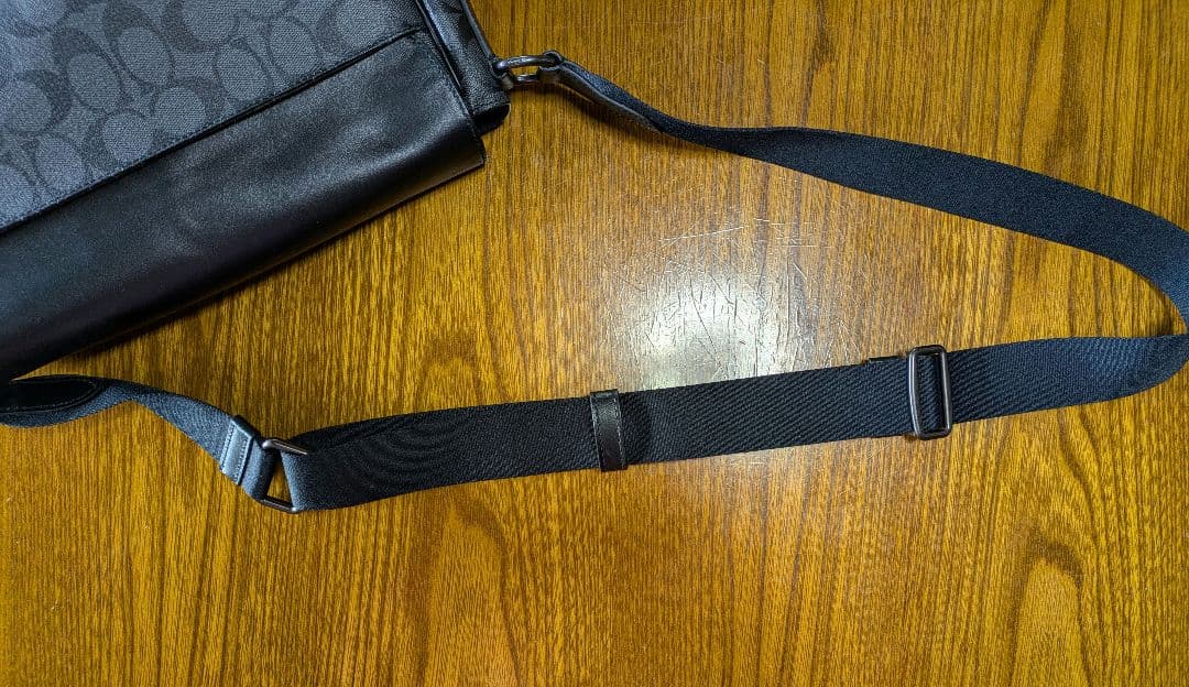 v*5様 COACH HDVOD ブラック ショルダーバッグ