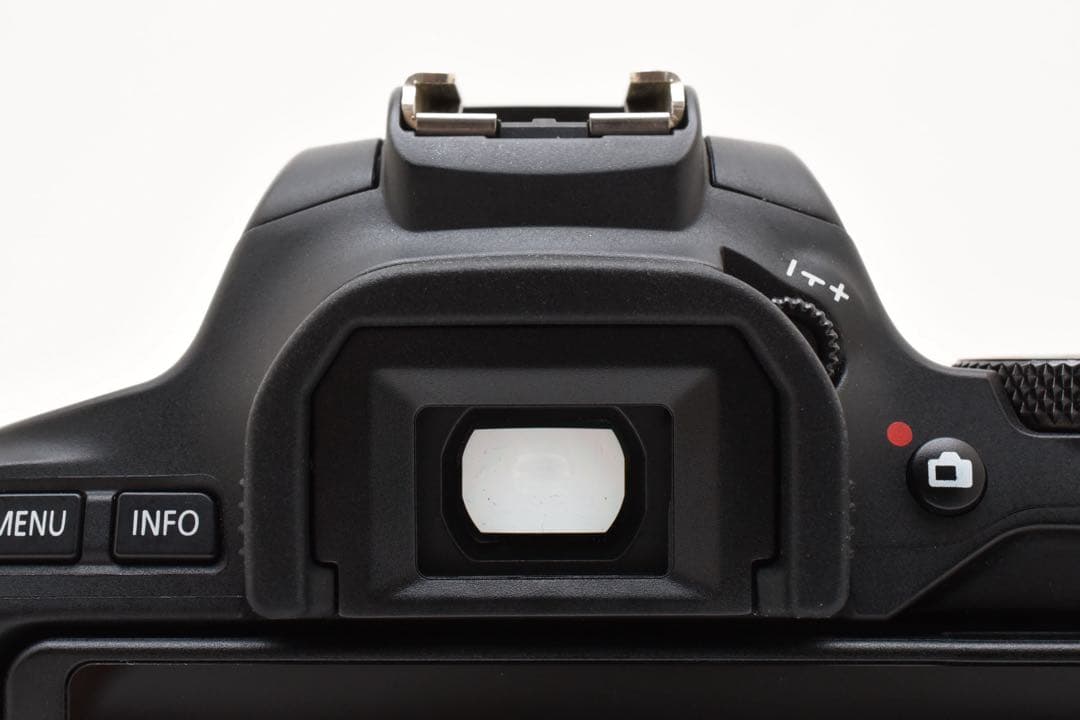 一眼レフカメラ canon kiss x10 / Canon 75-300mm